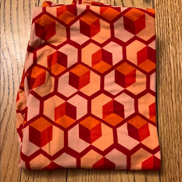 LuLaRoe Pants - Lularoe heart leggings Tween